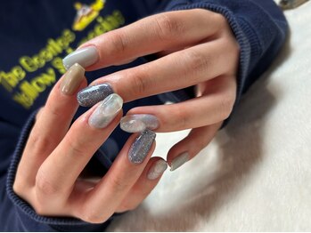 クレオ(Cleo)の写真/お仕事で派手に出来ない方も、指先を綺麗に☆上品ネイルで大人の魅力を惹きだしてくれます♪フレンチ￥7600