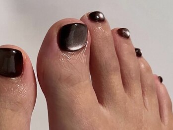 マノン 北堀江(Manon)の写真/美しい足元で自信UP！丁寧なケア＆モチの良さに自信あり♪お仕事柄ハンドネイルができない方にもオススメ◎