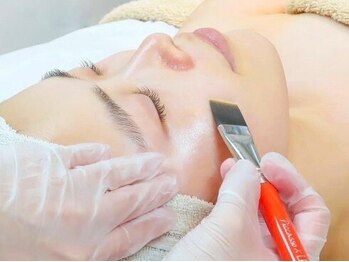 ミー(Mee)の写真/歴25年越えベテラン施術者のヘッド・デコルテ・フェイシャルエステが体験できるトータルビューティーサロン