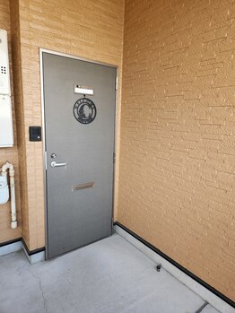 クレディア(CREDYA)/【外観】サロン入口