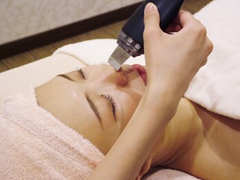 ディオーネ 心斎橋店プレミアム(Dione Premium)/【顔脱毛OP/毛穴レスキュー】