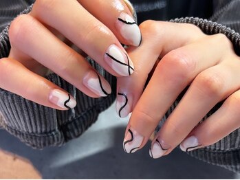 ノアンネイル(Noan nail)の写真/【真菅駅徒歩1分★】駅チカで隙間時間に通い易く、忙しい大人女性にピッタリ◎1人1人丁寧に施術致します♪