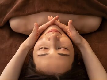 サロンドオフ 西梅田(salon de off)の写真/【乾燥や紫外線からお肌を守りませんか？】くすみ/肌荒れ/乾燥/かさつきなど様々なお悩みを徹底ケア！