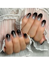 ルシアル(LUCIALL)/【nail】グラデ×フラッシュ