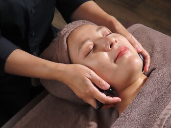 ククリ(kukuri.)/【aimetoi(エメトワ)】