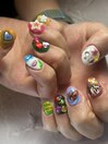 カラフルおもちゃネイル