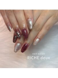 大人ボルドーニュアンス