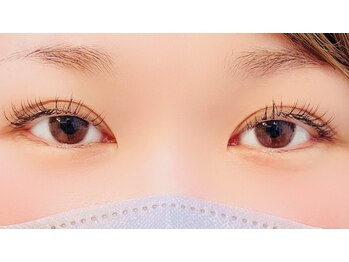 クリア アイラッシーズ アンド ネイルサロン シャイン(CLEAR & SHINE)/オフ+フラットラッシュ８０本