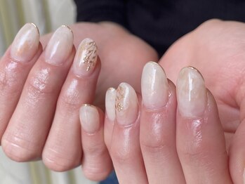 アメリアンドカシェット(Amelie&Cachette)/長さ出しブライダルネイル:maika