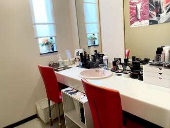 ポーラ エステイン尾張旭店(POLA)/メークルーム