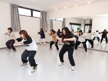 AXIS DANCE STUDIO《ダンス/ヨガ/ピラティス》/