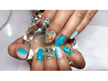 ネイルケアサロンエルミタージュ/ティファニーブルー夏ネイル♪