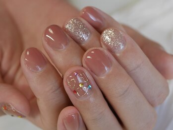 ネイルエニー(Nail Any)の写真/短い爪でも可愛い指先＊自爪を大切にしたフィルイン施術！2回目以降もオフ込同価格なので通いやすい♪