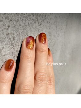 ビープラスネイル/design 