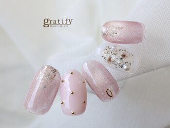 春の大人可愛いピンクネイル