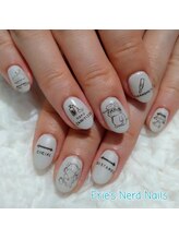 エリーズナードネイルズ(Erie’s Nerd Nails)/