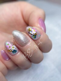 お花ネイルです