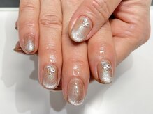 クォーターリゾートネイル(QUARTER RESORT nail)/マグネットグラデ☆