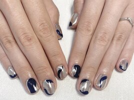 ニュアンス×ミラーネイル