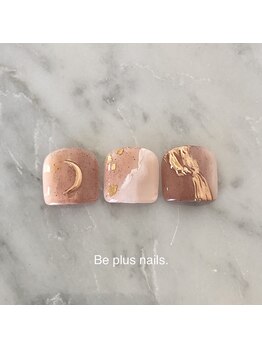 ビープラスネイル/ネイルチップ販売もしています