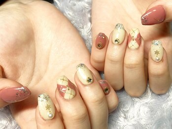 スーン(S∞N)/アーガイル柄ネイル