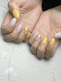 目が引く！ジュエリーアート