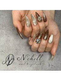 ブラウンネイル