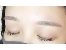 ラキ(Laki)/《アイブロウデザイニング》