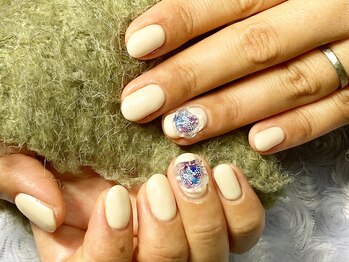 スーン(S∞N)/雪ネイル