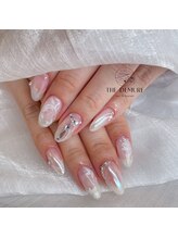 ザ デミュア 銀座店/やり放題はなネイル