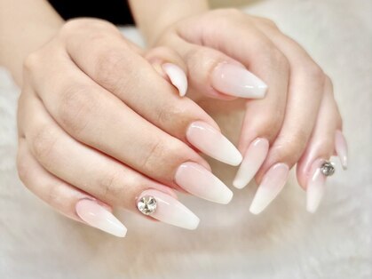 イリゼネイル(iRise nail)の写真