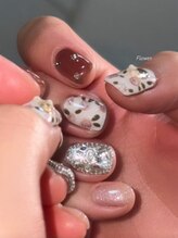 ハズグラスネイル(Haze Grass nail)/手書きバラ