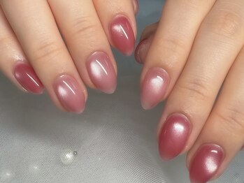 ヒルリン 新松戸(healing)の写真/【韓国風マグネットネイルが人気◎】トレンドの大人上品うるちゅる微粒子マグで、手元がより美しく♪