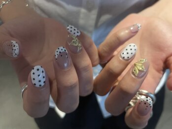 イン ザ ピンク サニー(in the pink SUNNY)/ドットネイル