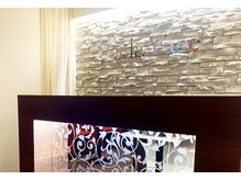 アラフェイス/エントランス/カウンター