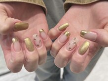 エムスラッシュ センター南(M.SLASH)/ゴールドミラーネイル