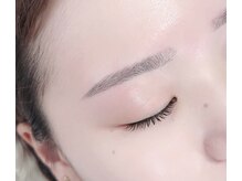 アイリー(Eyelie)/眉スタイリング