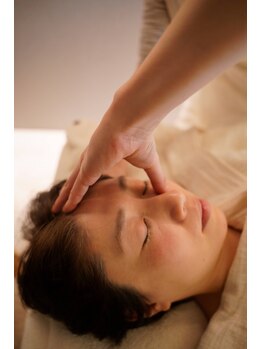 エンボディメントラボラトリー エイトレターズ(Embodiment Lab. 8 LETTERS)/コルギの様子7