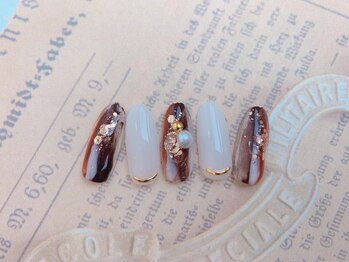 ネイルサロン&スクール ジーナ(GINA)/ブラウンニュアンスネイル