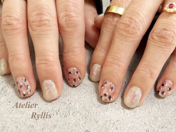 アトリエ リリス(Atelier Ryllis)/ピンクミラー