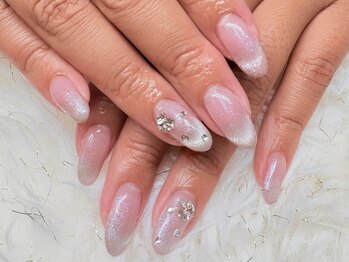 マグネットフレンチ×ホワイト