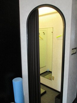 整体院 みどり健康館/着替室と着替えを完備♪