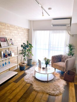 エヌズクレール(N's Claire)/お出迎え