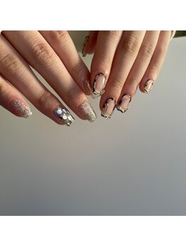 リルム(Relum)/キラキラニュアンスネイル！