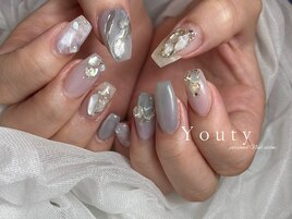 くすみブルーネイル