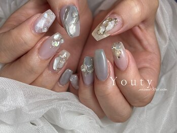 ユーティーネイル(Youty Nail)/くすみブルーネイル