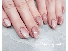 人気のマグネットジェルも豊富なカラーからお選び頂けます！