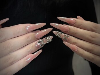 プリュム(plume)の写真/長さだしネイルならplumeにお任せ☆丁寧×スピーディー×技術力が良いと口コミ高評価◎持ち込みもOK！