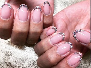 ヘアーアンドネイル ビビット(bbt)の写真/【上品な大人ネイルで好感度UP!】シンプルだからこそ差が出る!高技術のスタッフが理想の指先へと導きます♪