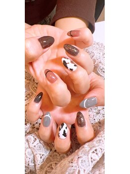 サロンドカレン(salon de karen)/もーもー牛ネイル♪